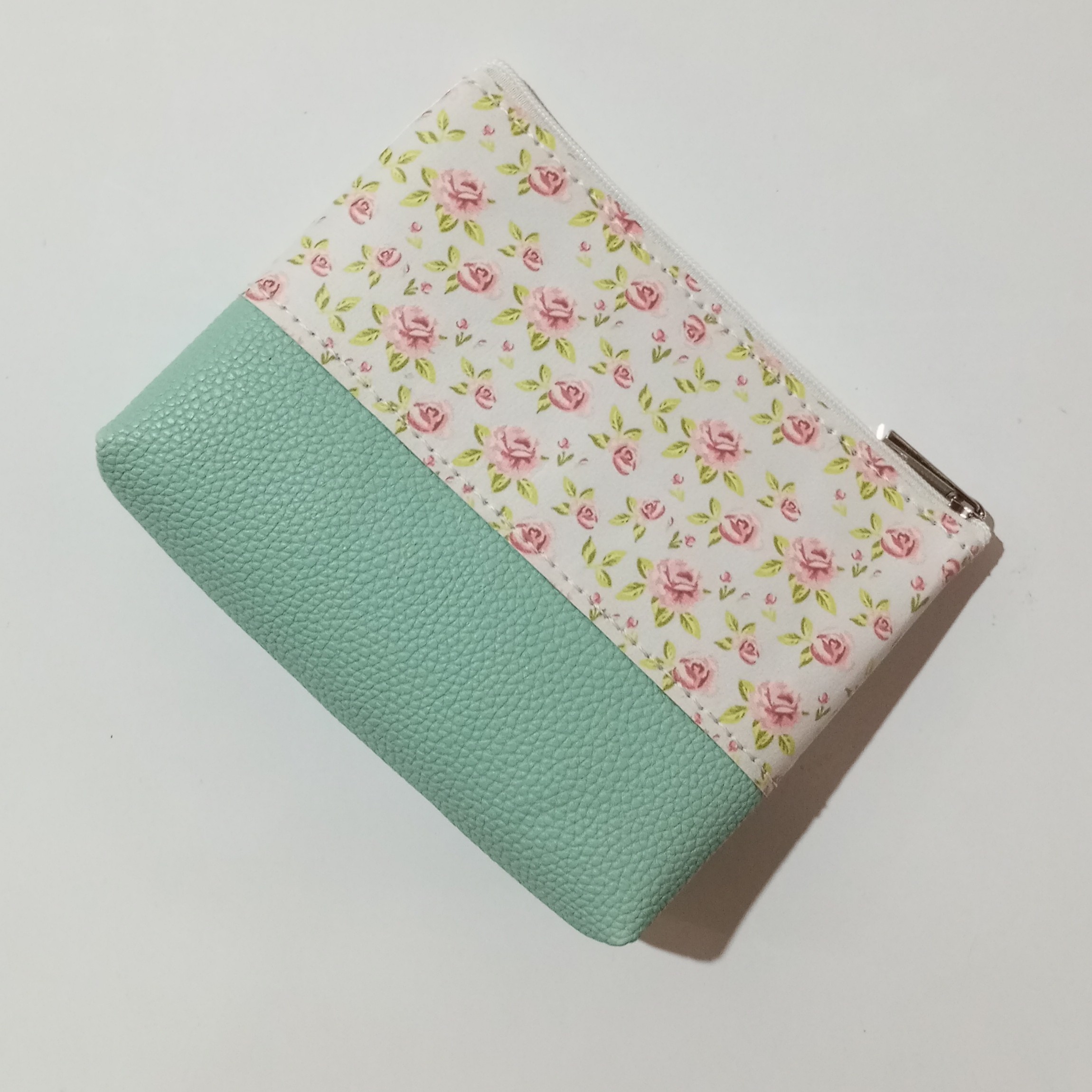 کیف لوازم آرایش چرم مصنوعی فانتزی دست دوز