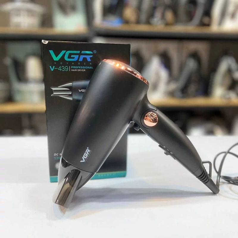 سشوار مسافرتی وی جی ار 439