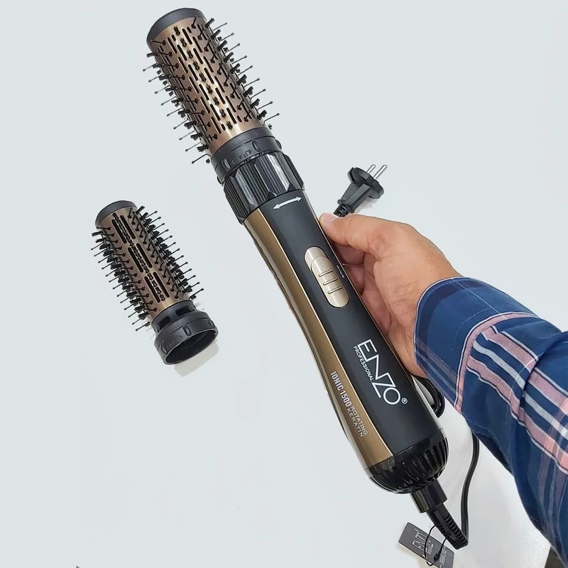 سشوار برس دار چرخشی انزو پروفشنال EN-745
دارای دو سری چرخشی ریز و درشت
مخصوص موهای کوتاه و بلند مردانه و بانوان