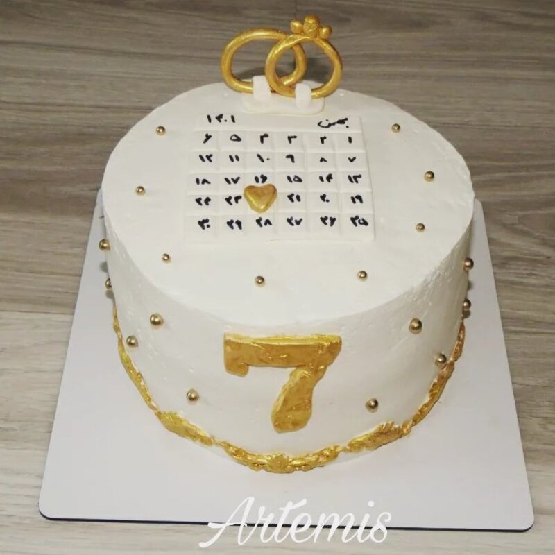 کیک خامه ای تزیین فوندانت سالگرد ازدواج
