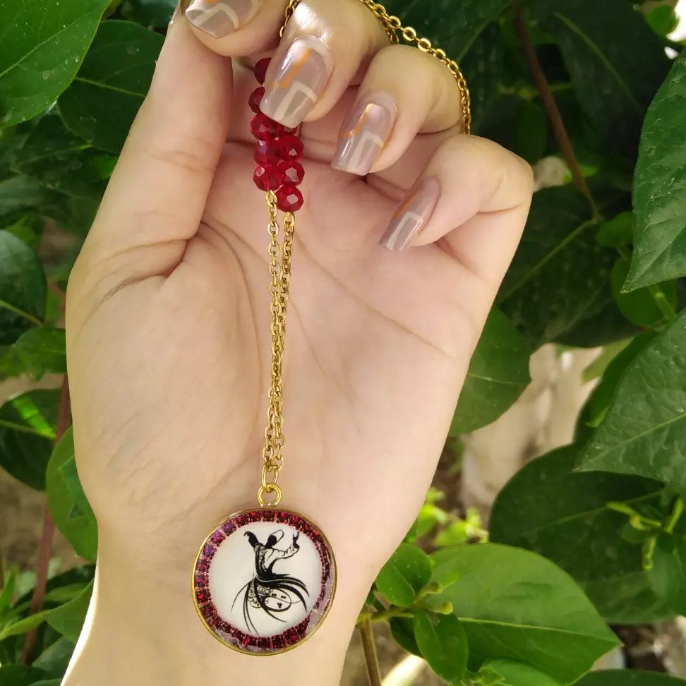 گردنبند رقص سما