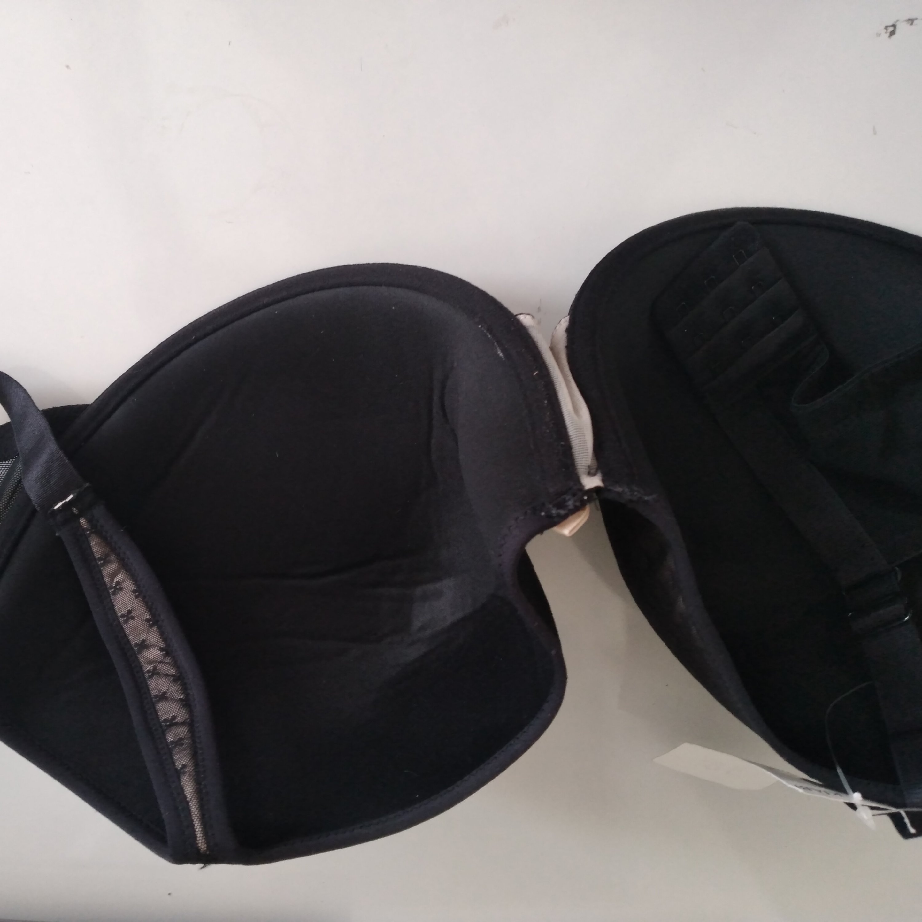 سوتین پددار وفنردار ،وارداتی ،سایز 100تا105