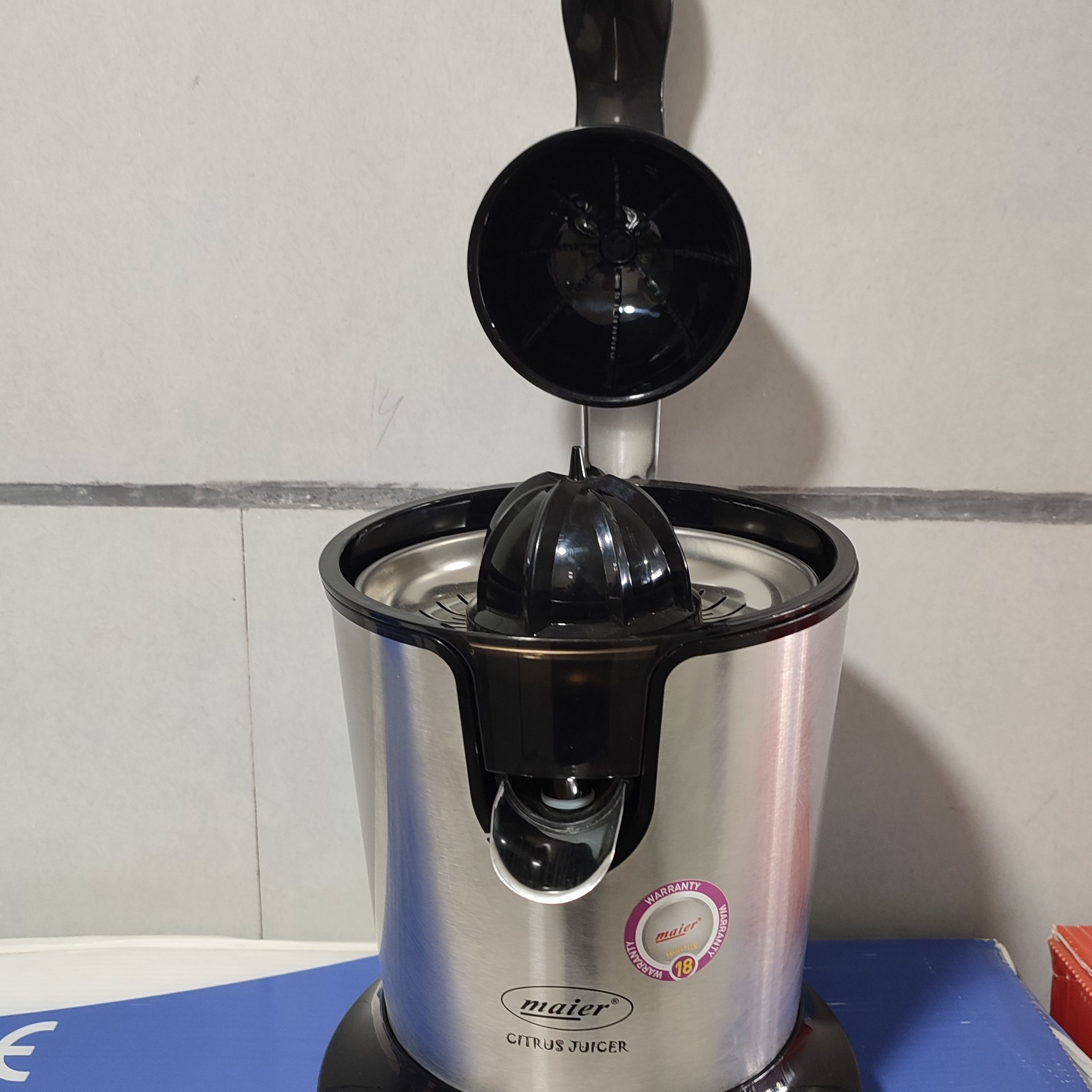 آب پرتقال گیری مایر آلمان مدل 4040 تحت لیسانس آلمان 