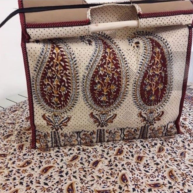 ساک قلمکاری دسته چوبی زیپدار  در چند طرح