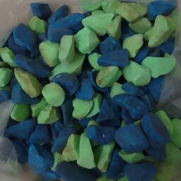 سنگ تزئینی رنگی  گلدان سنگ تزیینی آبی سبز