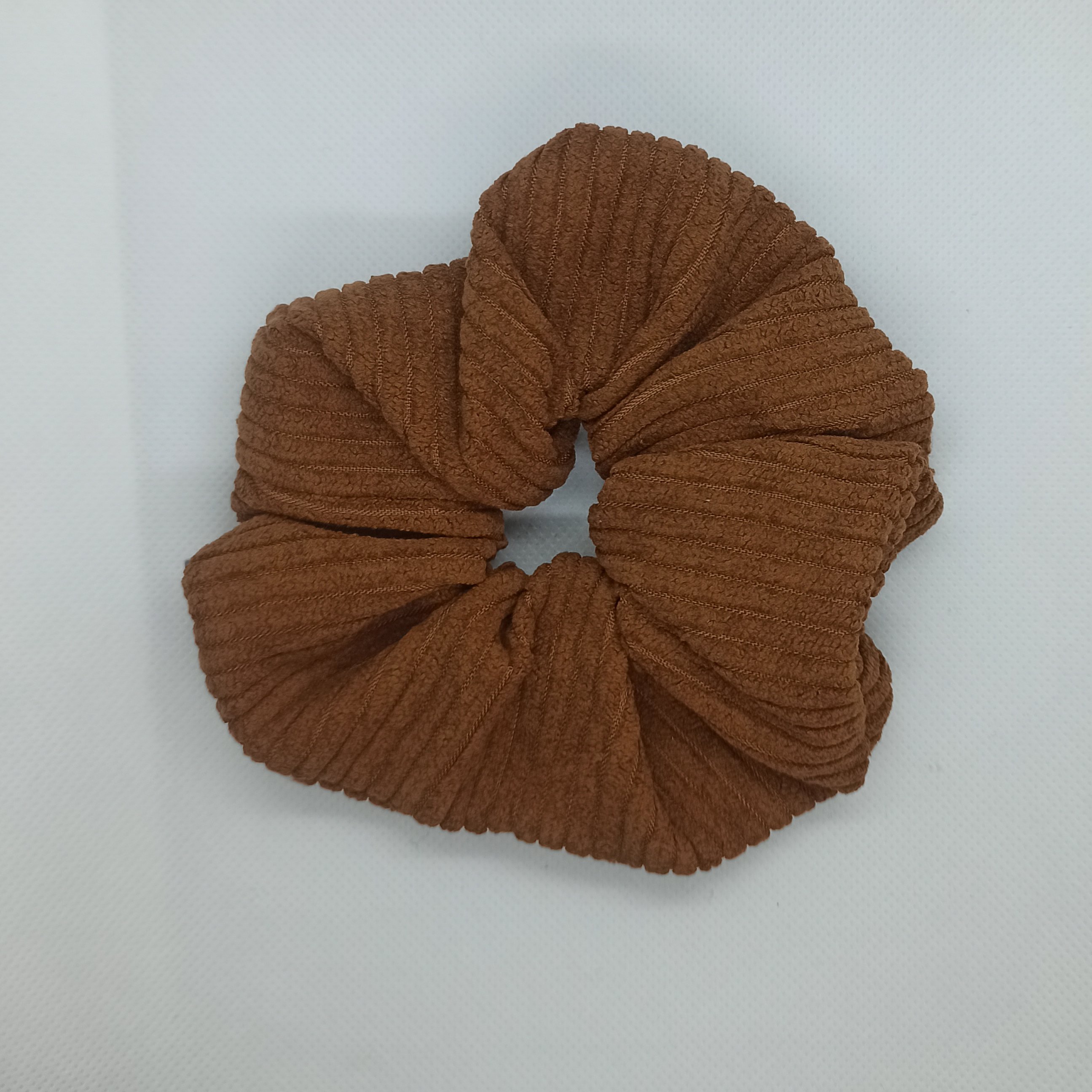 کش موی اسکرانچی مخمل کبریتی