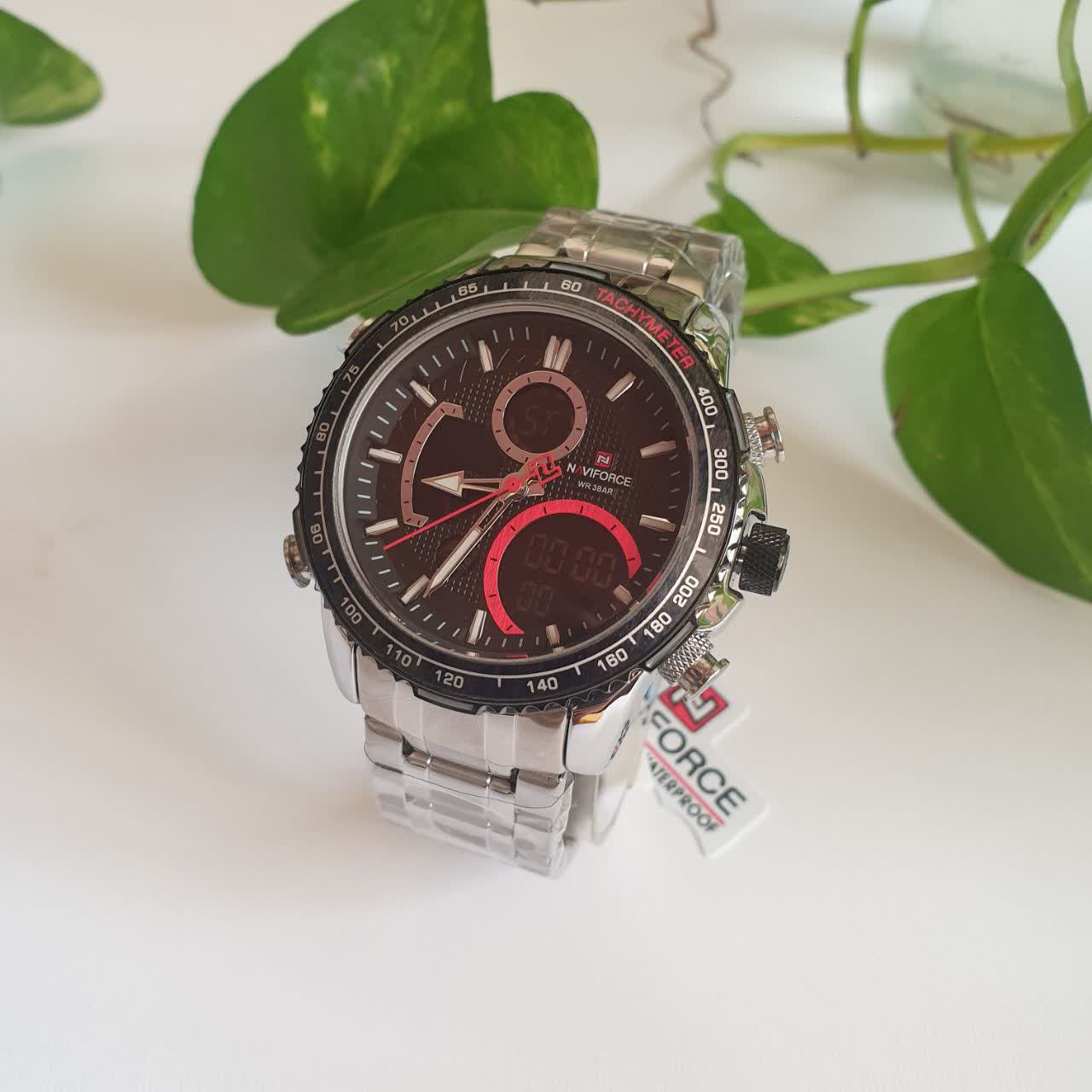 ساعت ناویفورس مردانه کیفیت بالا بند استیل ثبات رنگ باااالا زنگ هشدار ضد آب شیشه ضد خش 