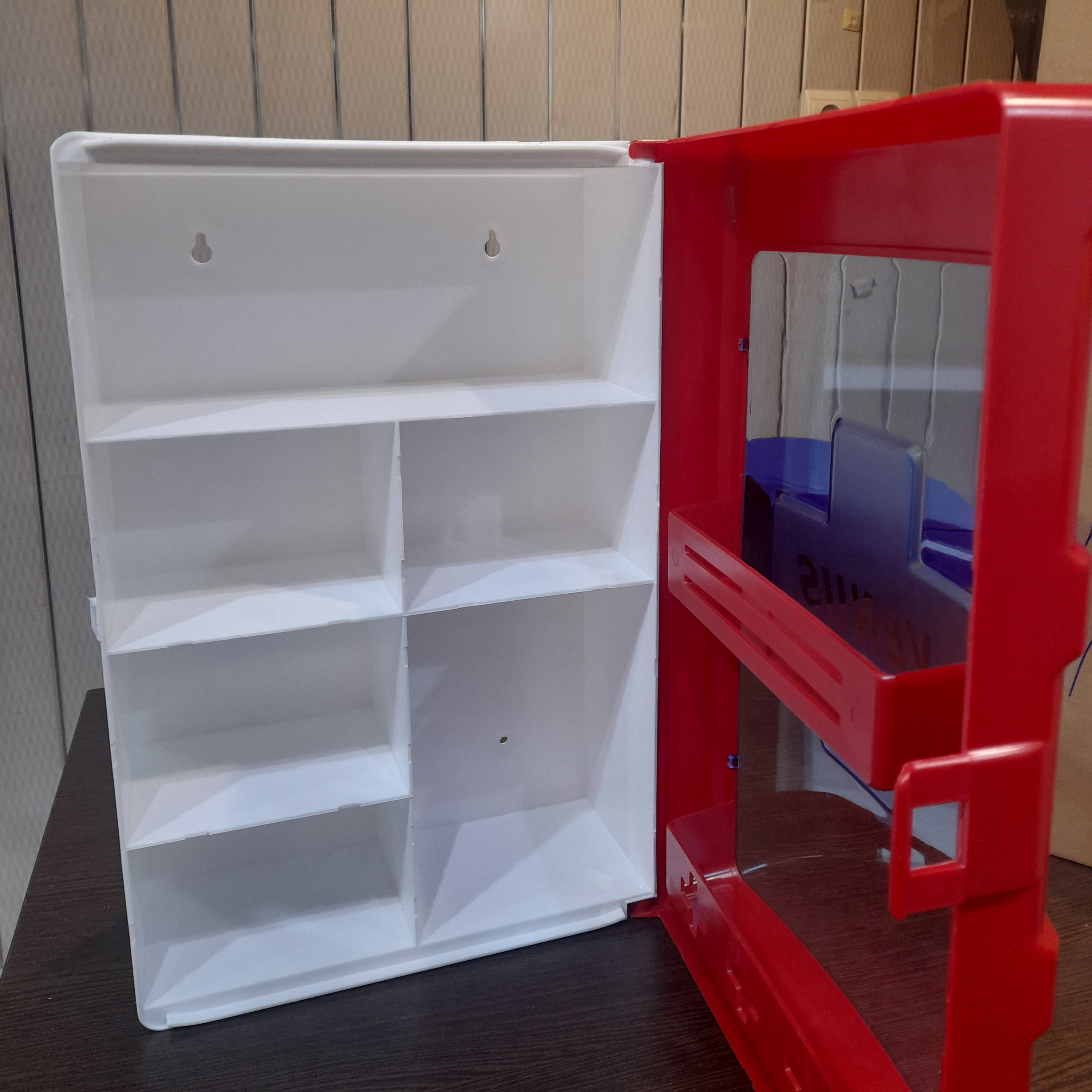 جعبه کمکهای اولیه دیواری ونوس کیف کمکهای اولیه دیواری 