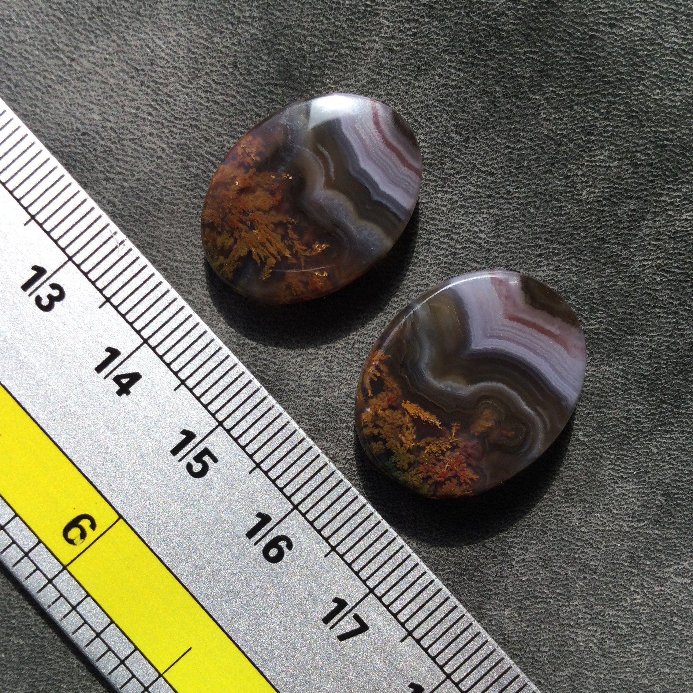 جفت شجر ناب سه قلعه خاص