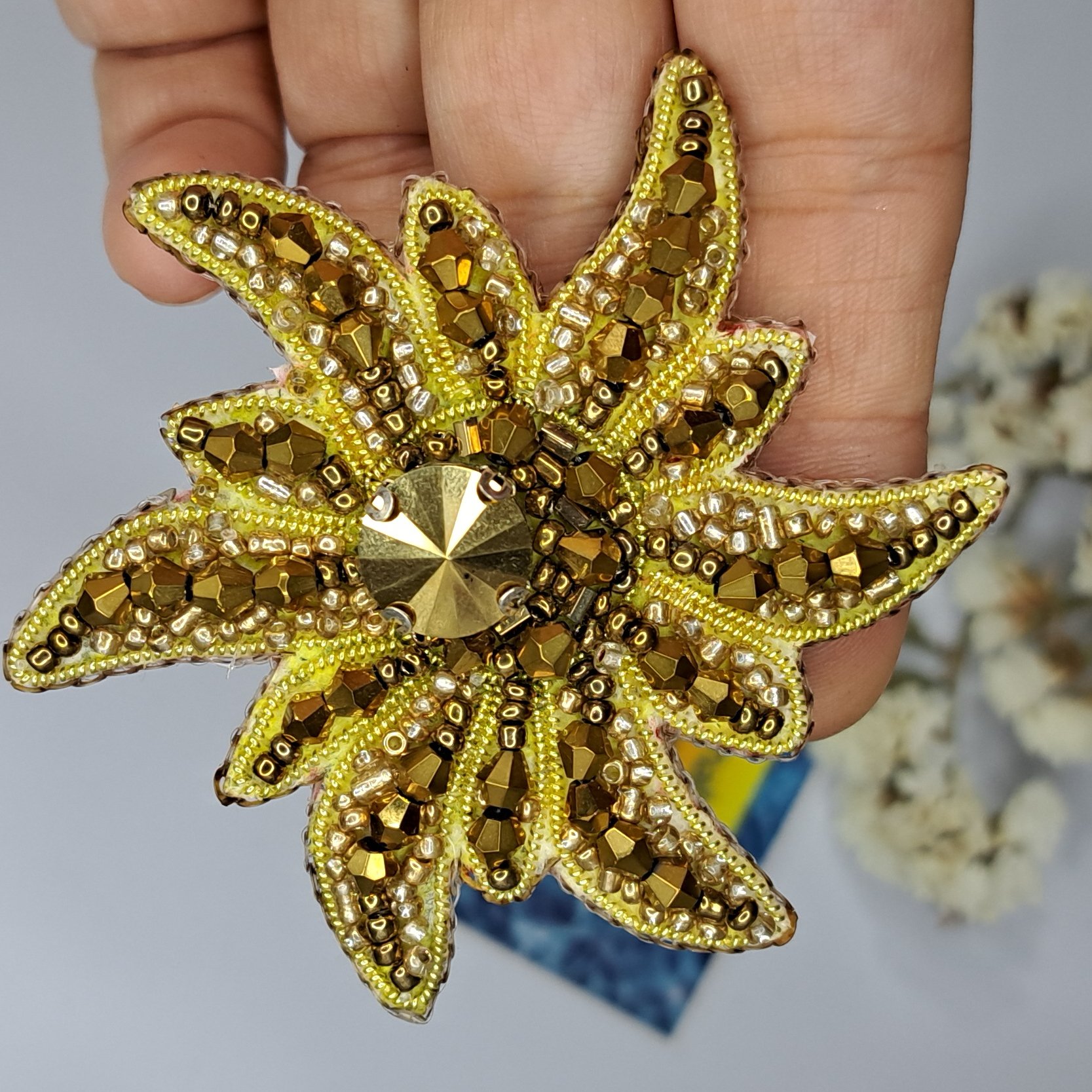 گلسینه خورشید طلایی