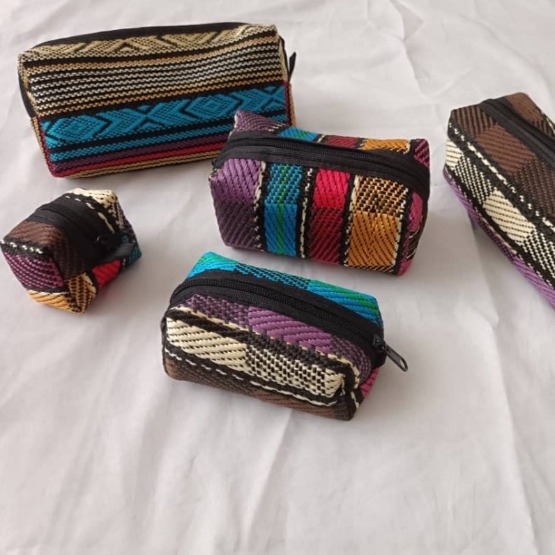 جامدادی جاجیم