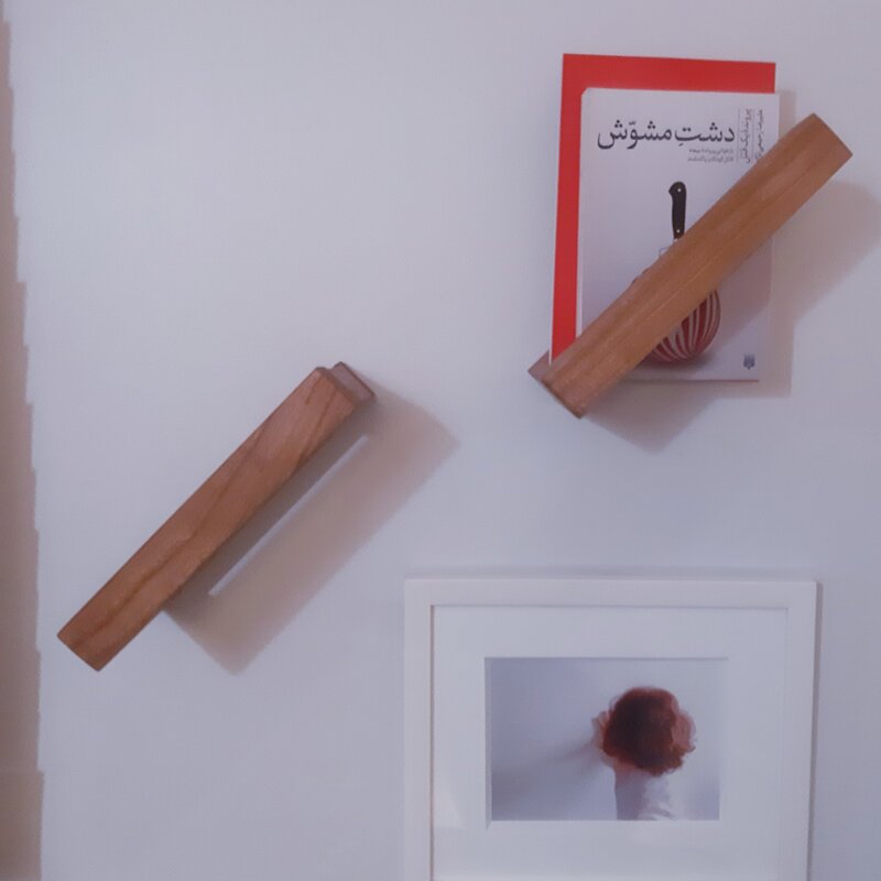 استند دیواری کتاب با چوب طبیعی