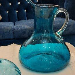 پارچ و تنگ شیشه ای  دستسازه آبی در  رنگ بندی بسیار زیبا و کاربردی