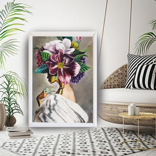 تابلو نقاشی رنگ روغن طرح دختر و گل
ابعاد با قاب 40×50
قابل شست و شو
دور تا دور بوم نقاشی شده است