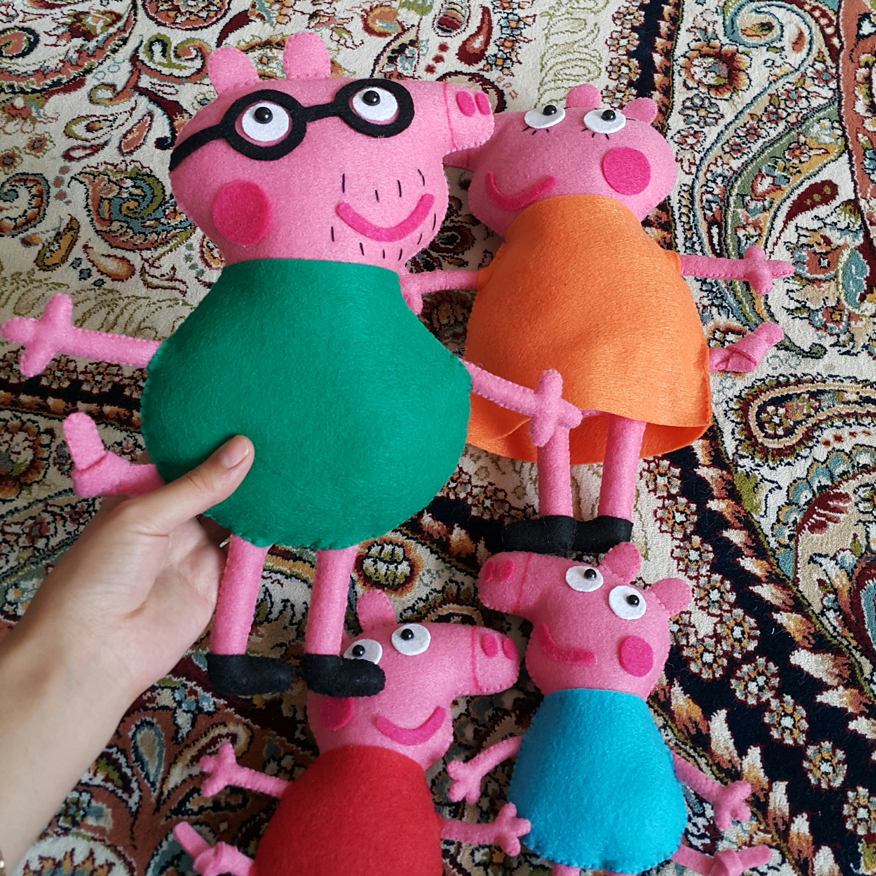 عروسک های خانواده پیاپیگ نمدی