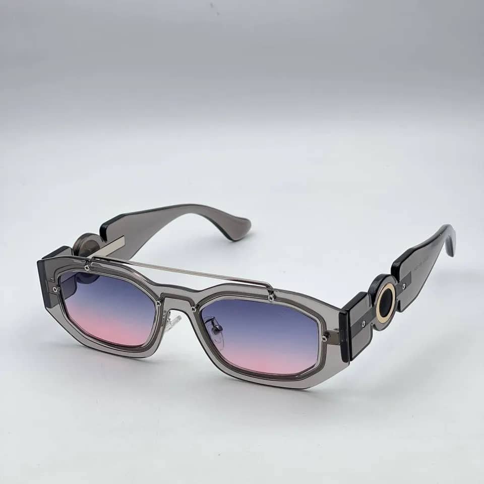 عینک آفتابی زنانه ومردانه مارک ورساچ پل دار (فریم قرمز -شیشه مشکی)