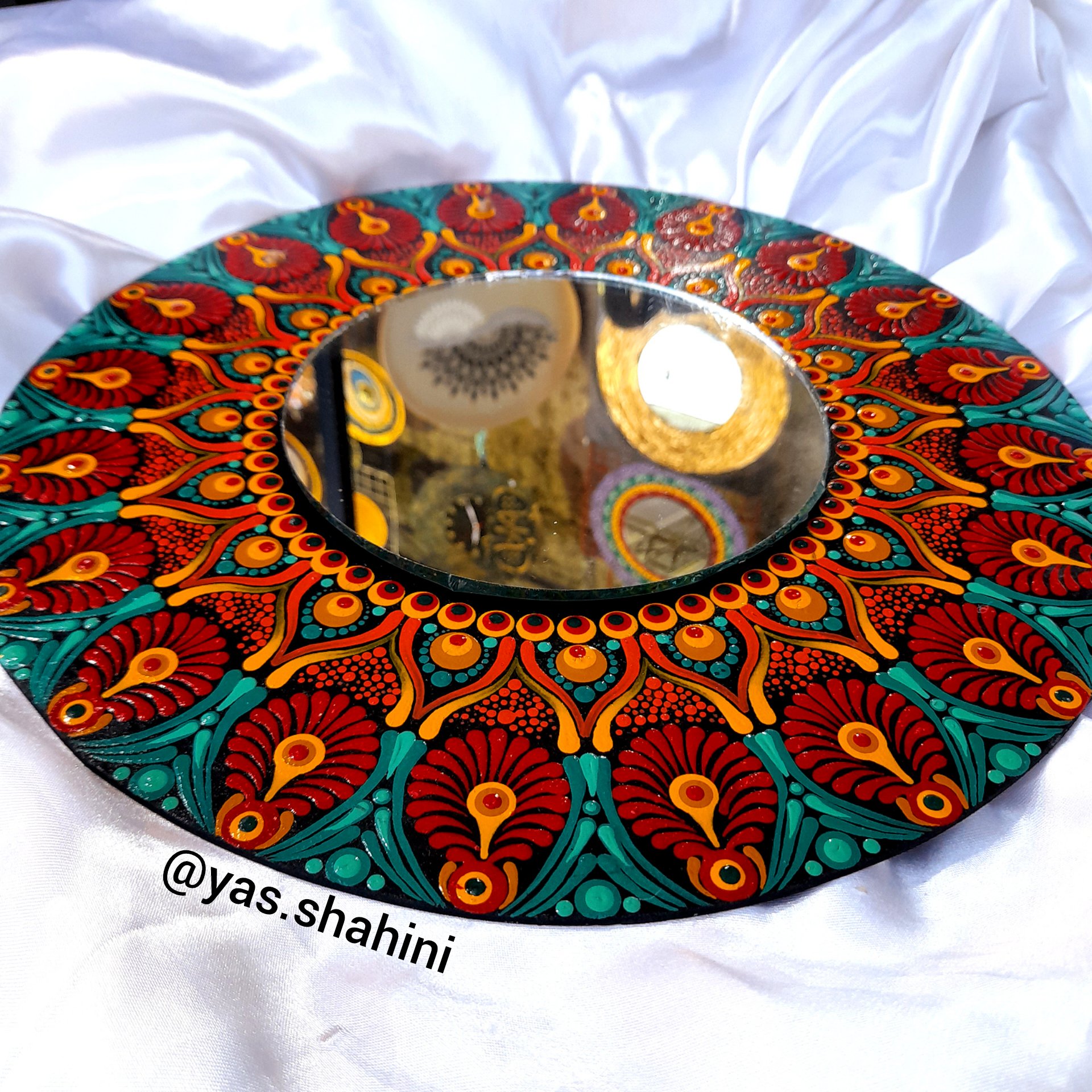 اینه دست ساز 