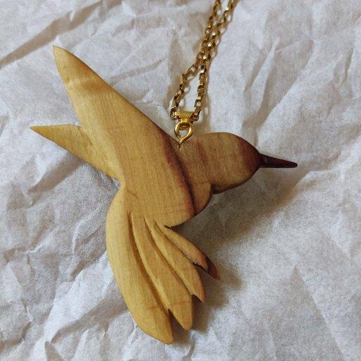 گردنبند چوبی دست ساز طرح پرنده 