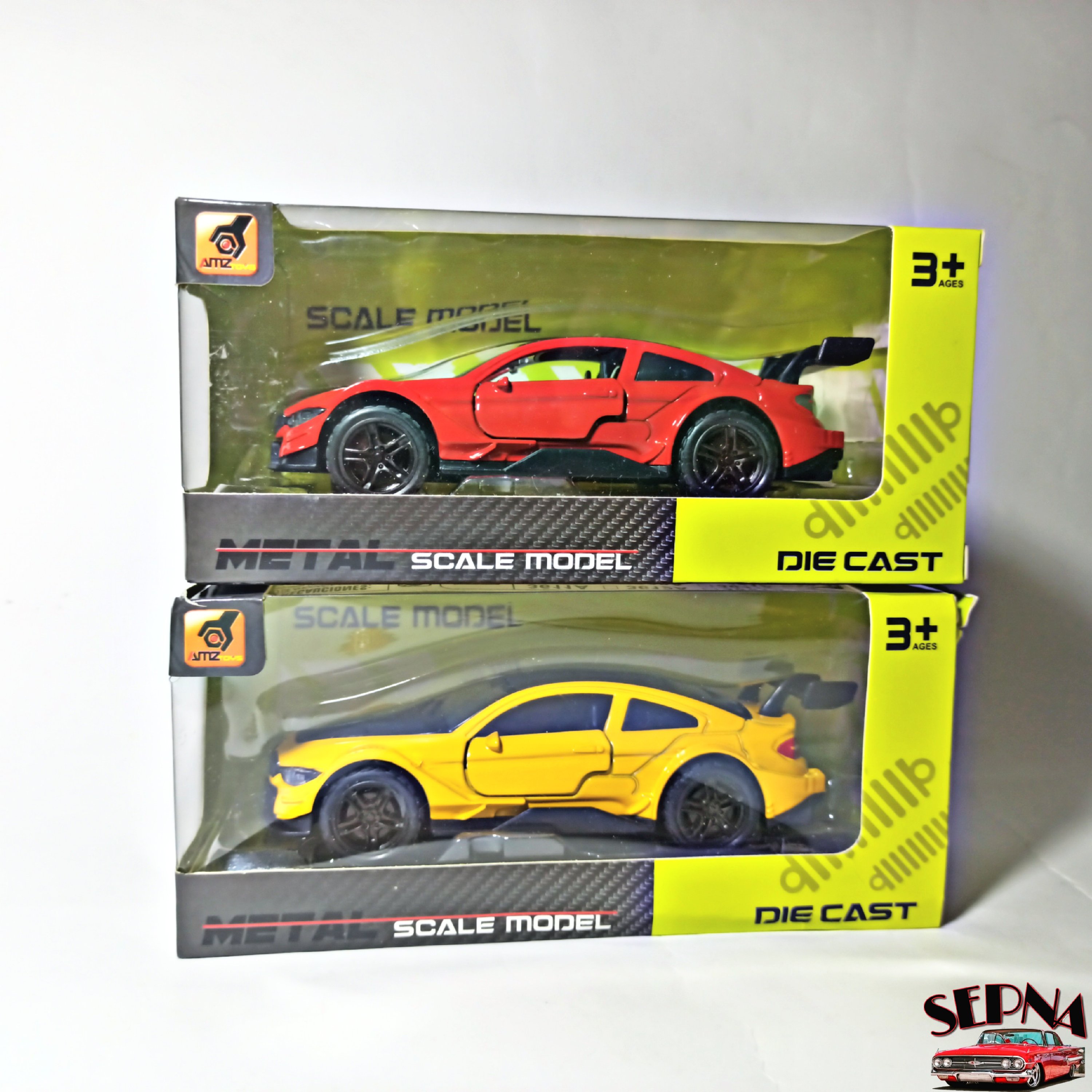 ماکت فلزی BMW M4 اسپرت مقیاس 1/32 عقب کش و موزیکال ، جعبه دار 