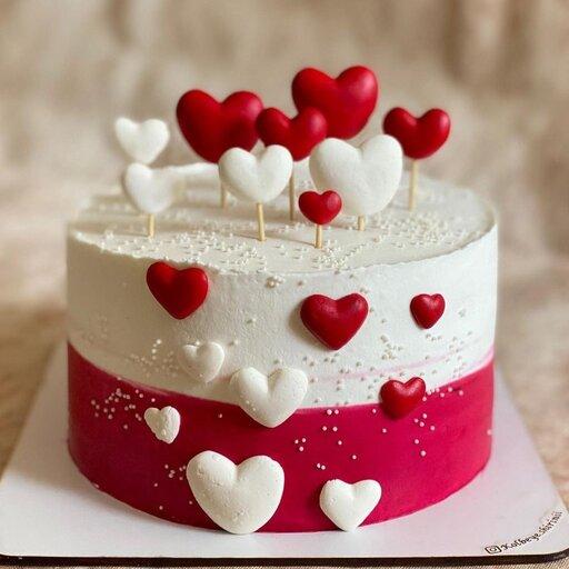 کیک  تولدهمسر،کیک قلبی،کیک عاشقانه  خامه ای فوندانت 