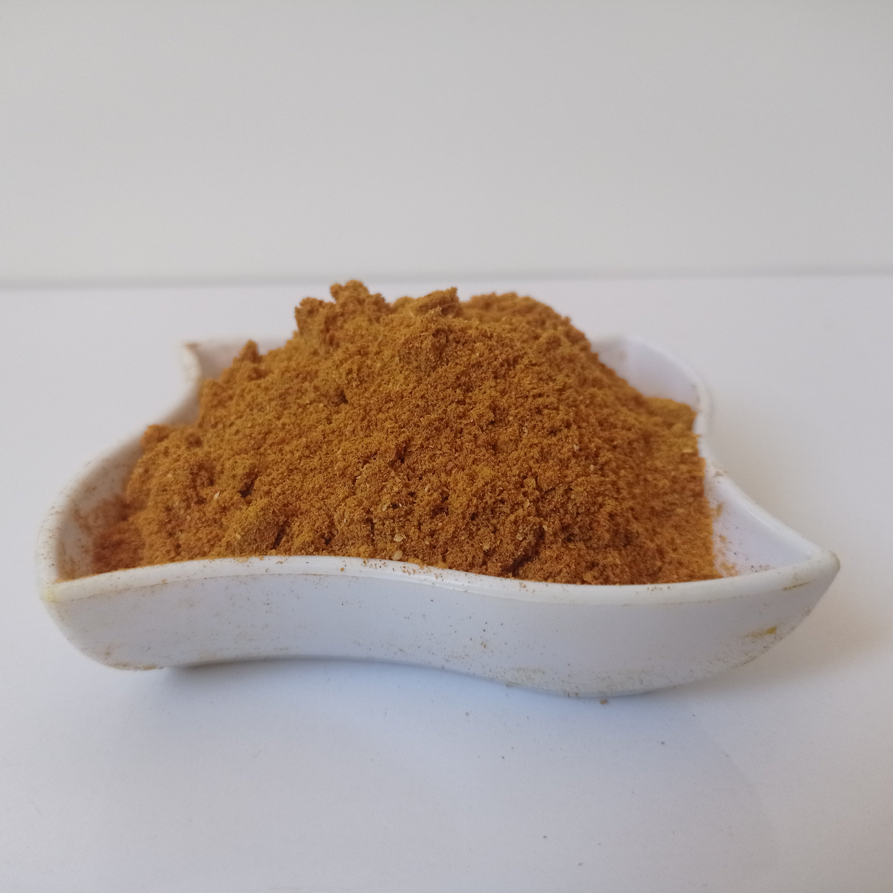 ادویه مخصوص جوجه کباب با طعمی بسیار خوشمزه بیگدلی