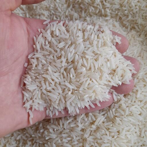 برنج هاشمی روشن گیلان   امساله عطردار با پخت عالی بسته بندی 10 کیلویی  