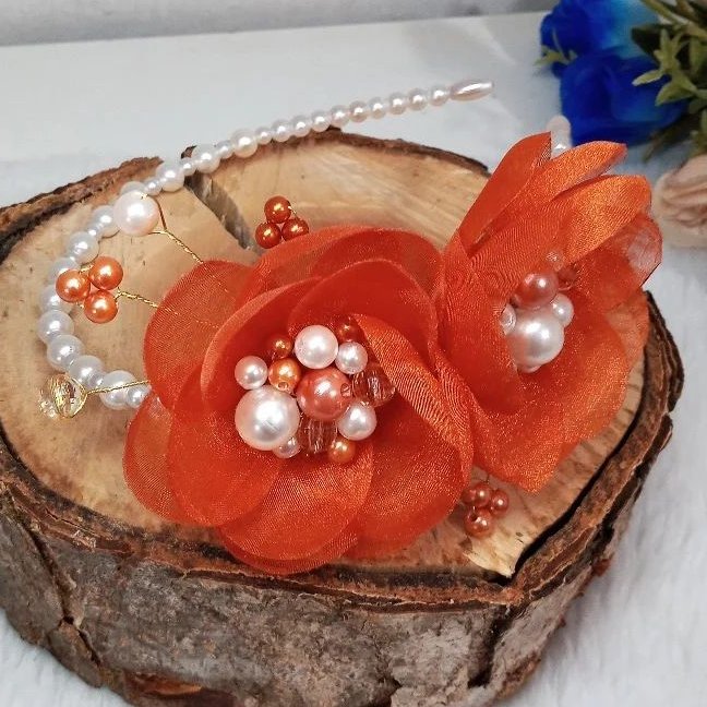 تل مرواریدی جفت گل