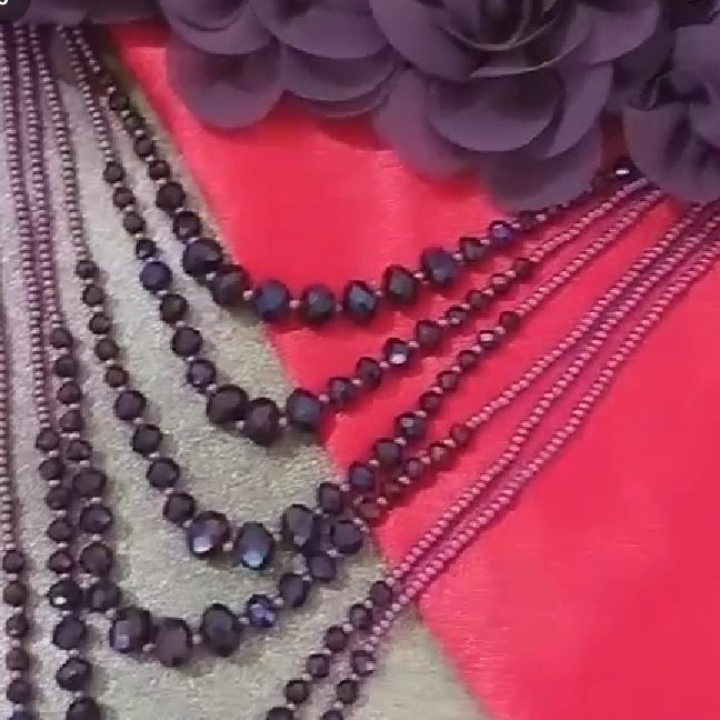 سردوشی با گل پارچه ای