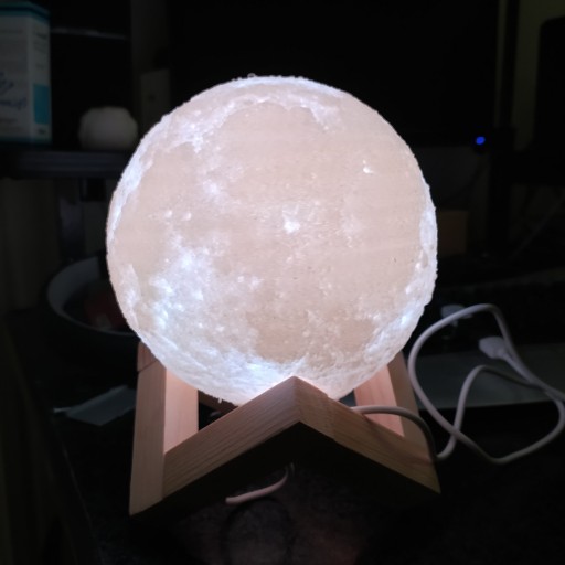 آباژور ماه مدل ساده
