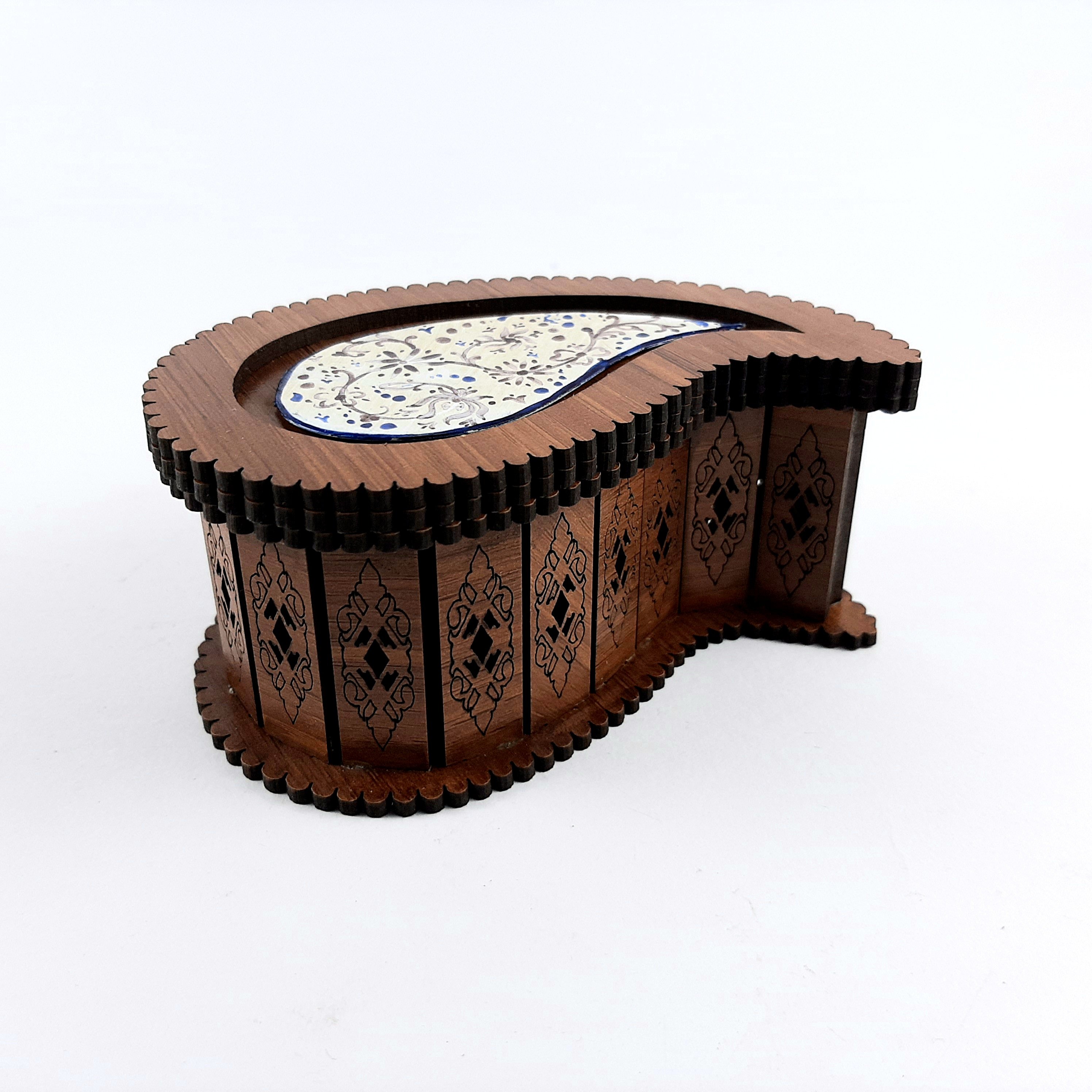 جعبه جواهرات میناکاری بته جقه کد 07