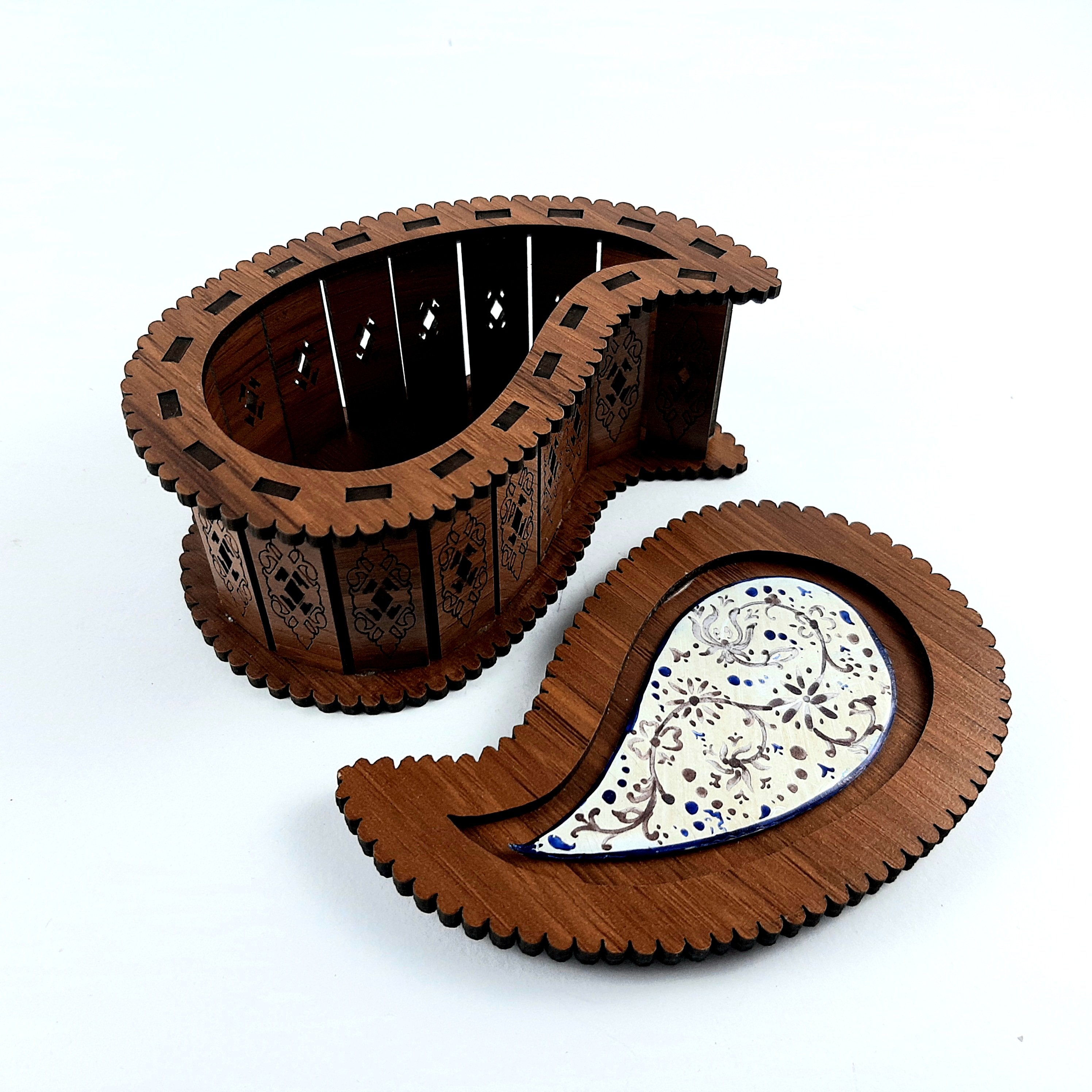 جعبه جواهرات میناکاری بته جقه کد 07