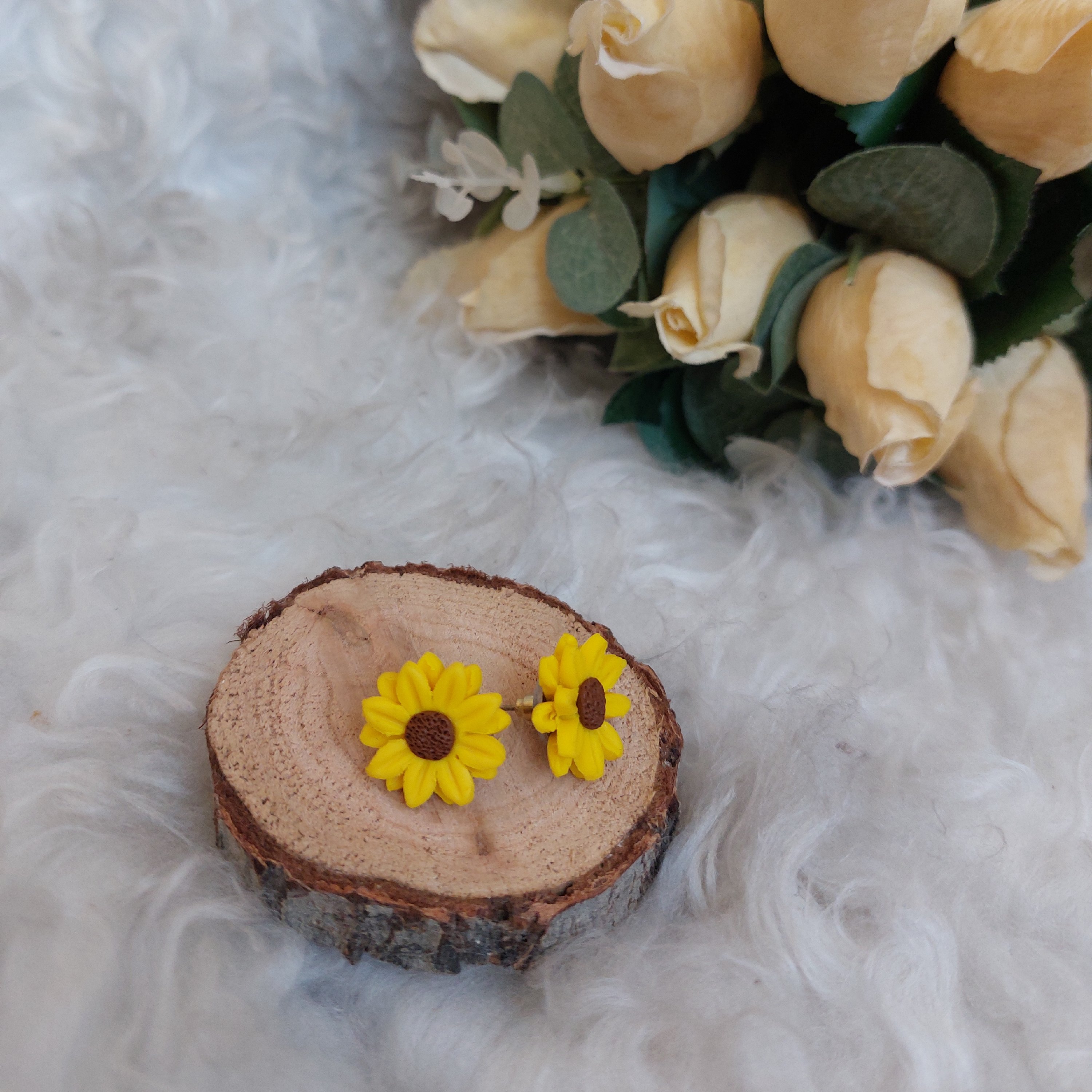 گوشواره آفتابگردان