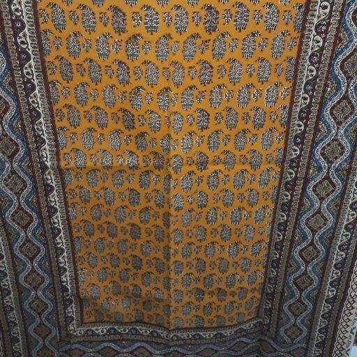 رومیزی و سفره قلمکار اصلی اصفهان درجه یک صد در صد پنبه رنگ ثابت قابل شستشو 