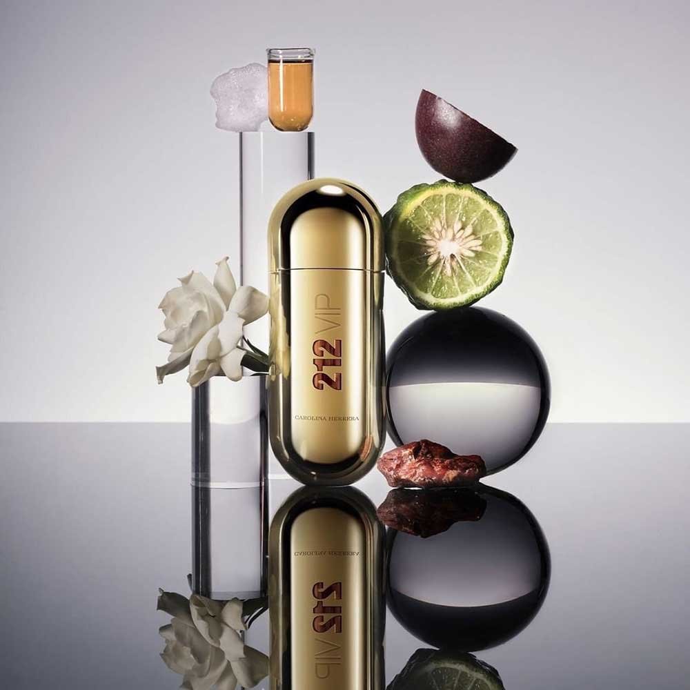 عطر 212 وی آی پی زنانه