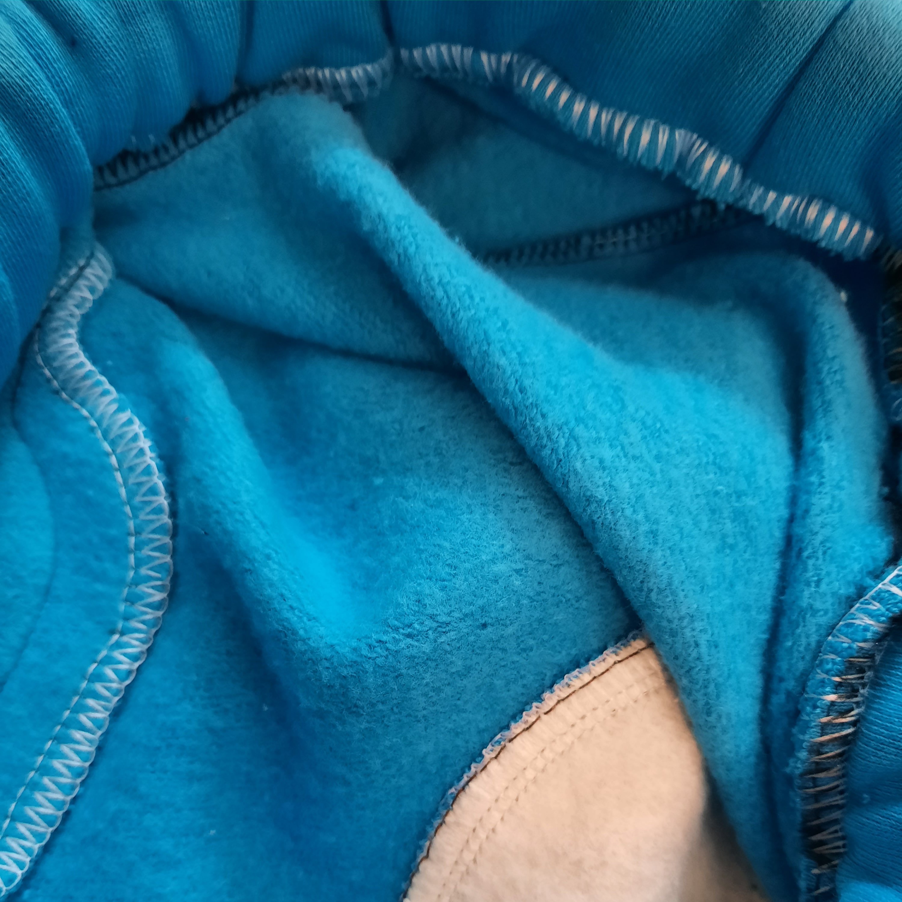 بلوز شلوار دخترانه لاینردار  سایز 40 کیفیت عالی مناسب 2 تا 4 سال