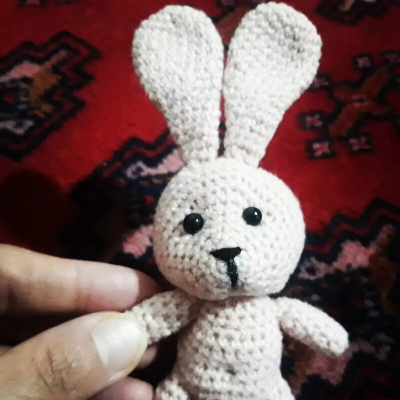 عروسک قلاب بافی  دست ساز مدل خرگوش