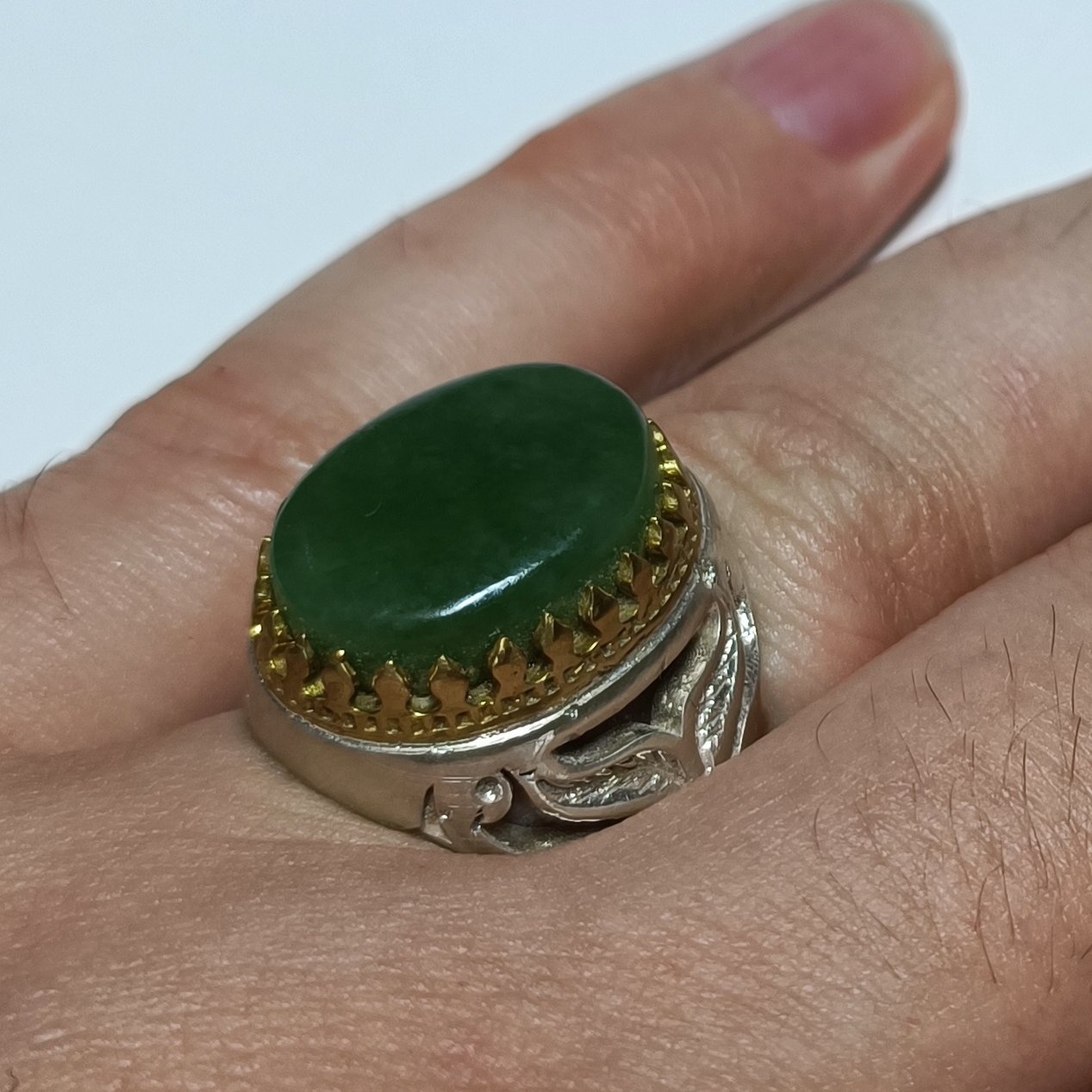 انگشتر نقره مردانه سر برنجی با کیفیت نگین یشم زیبا  کد 428