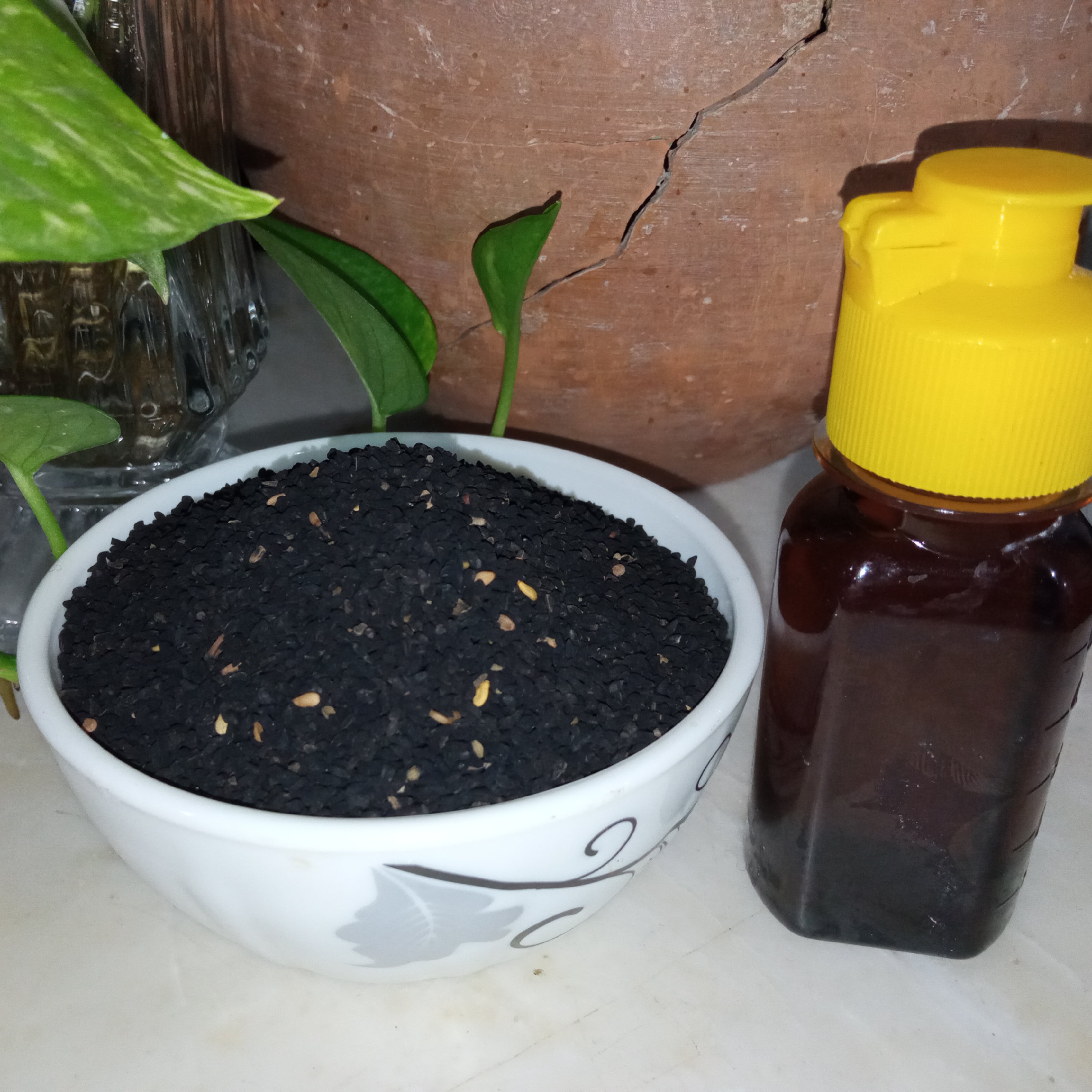 روغن سیاه دانه اصیل ایرانی کاشت مزارع حیدرآباد گرگان 