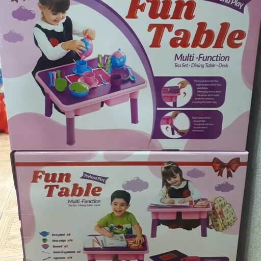 میز سرگرمی کودک هم میز تحریر هم با وسایل داخلش به عنوان میز خاله بازی 
