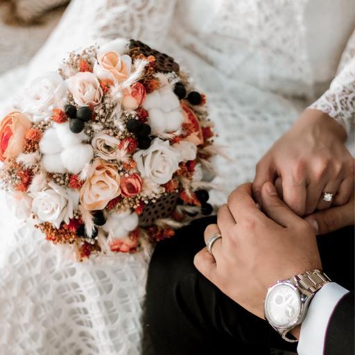 دسته گل مصنوعی عروس، دسته گل #گل_خشک نارنجی سفید، مناسب نامزدی، عقد، عروسی، فرمالیته، دسته گل خاص