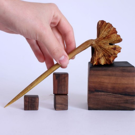 گیره مو چوبی   دستساز طرح  جینگوکو