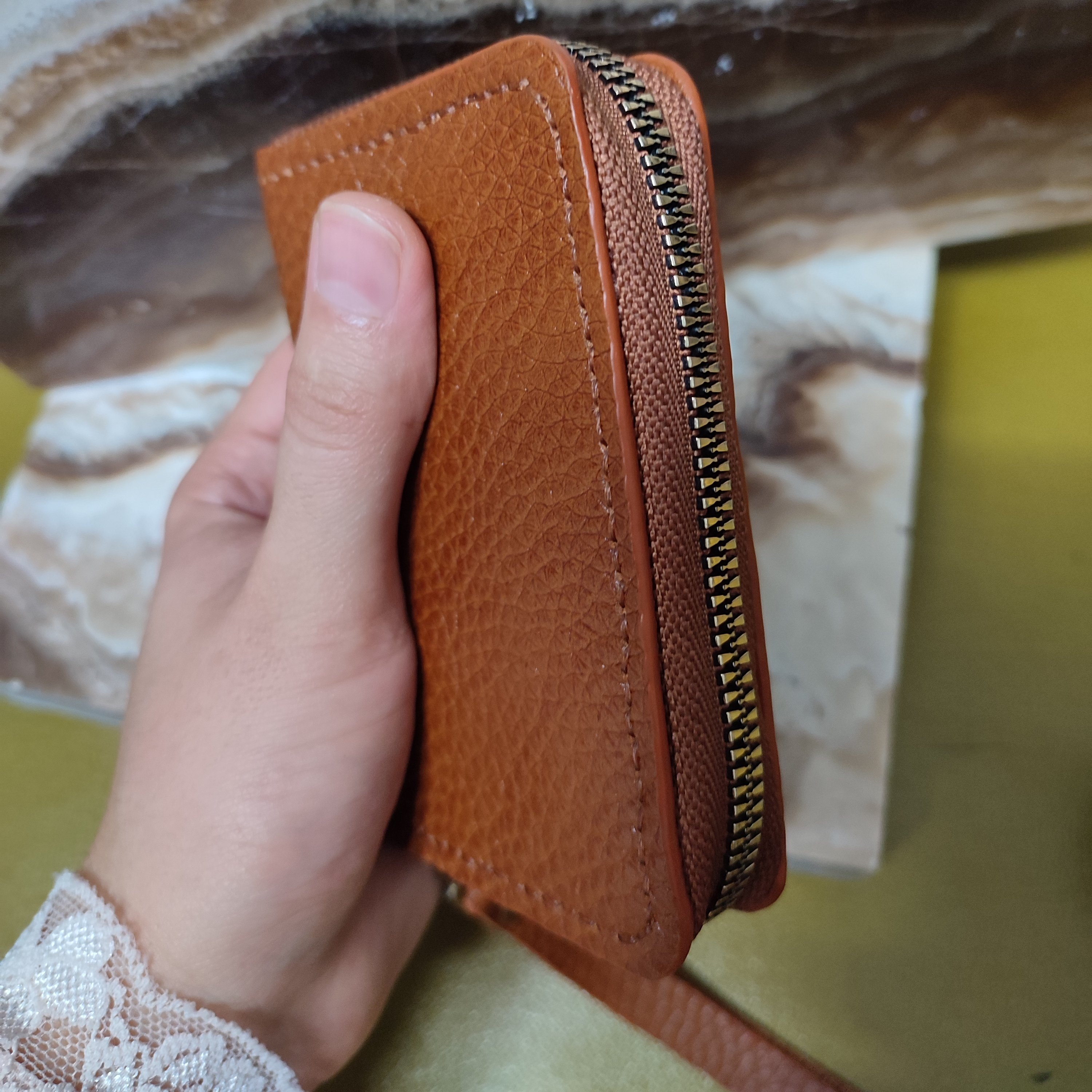 جاکارتی آکاردئونی دور زیپ