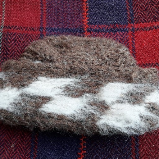 کلاه پشمی طبیعی طوبی با پشم طبیعی گوسفند