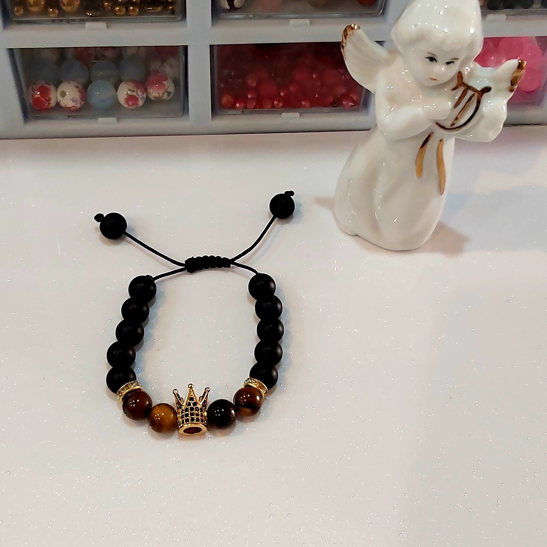 دستبند مردانه اونیکس و سنگ چشم ببر و گوی سوارسکی اکسسوری پسرانه اسپرت