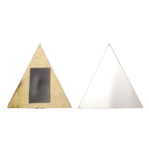 مگنت خام مثلث  ارتفاع 5سانتی متر بسته 2عددی