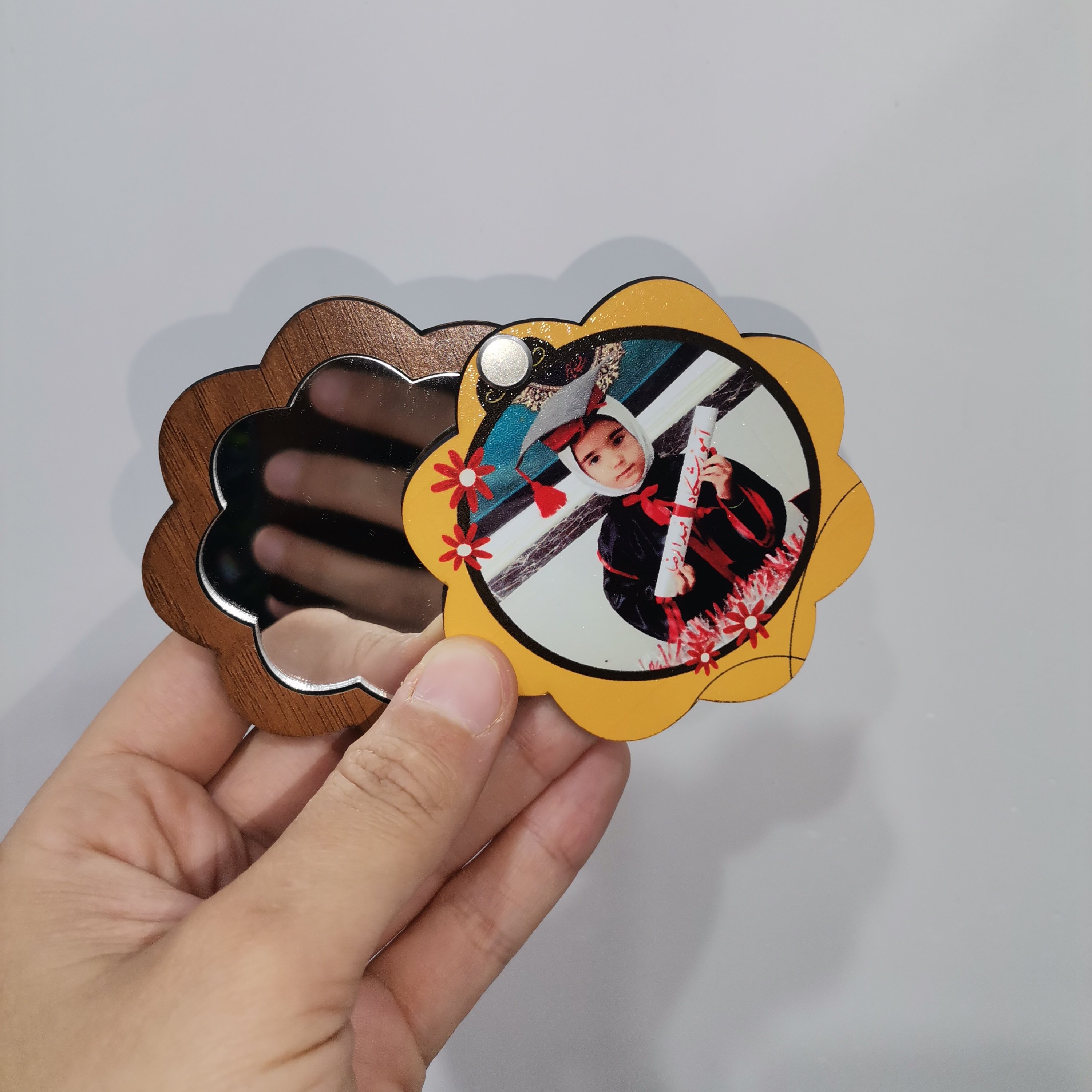 اینه چوبی جیبی