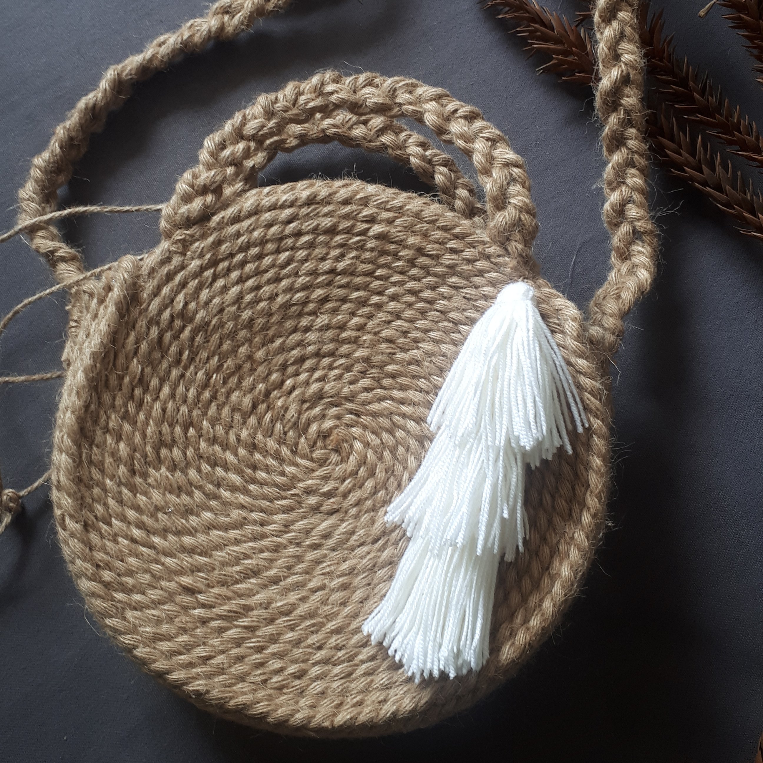 کیف کنفی دسته گیس بافت آستر دوزی شده رنگ کرمی برند رابو