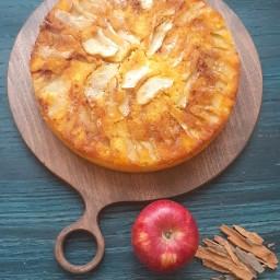 کیک سیب و دارچین خانگی (1000 گرمی)