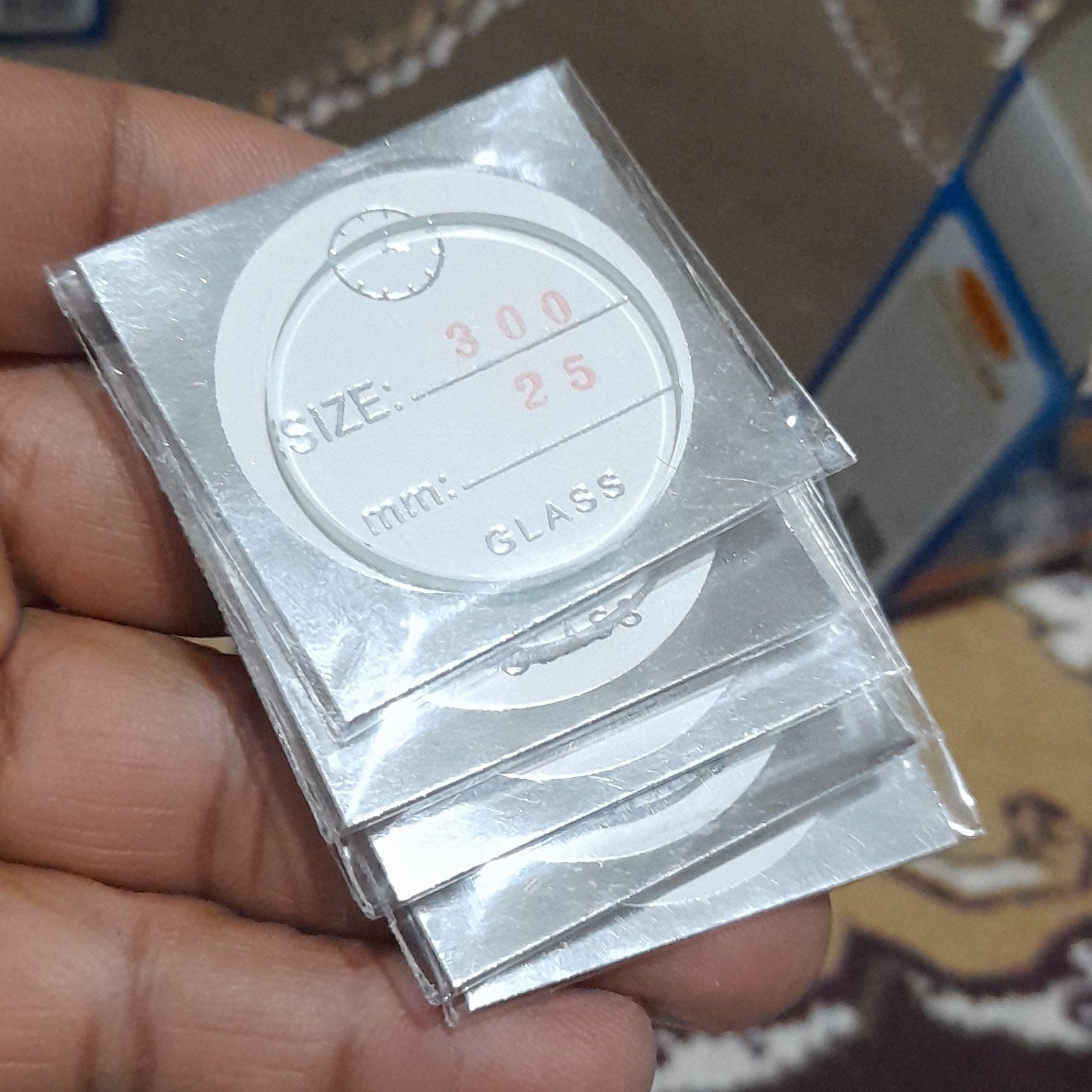 شیشه ساعت شماره 315 قطر دو ونیم