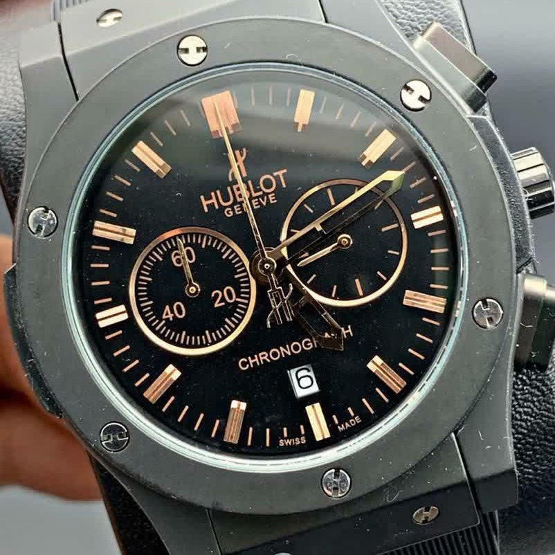 ساعت مچی مردانه هابلوت رنگبندی صفحه مشکی Hublot